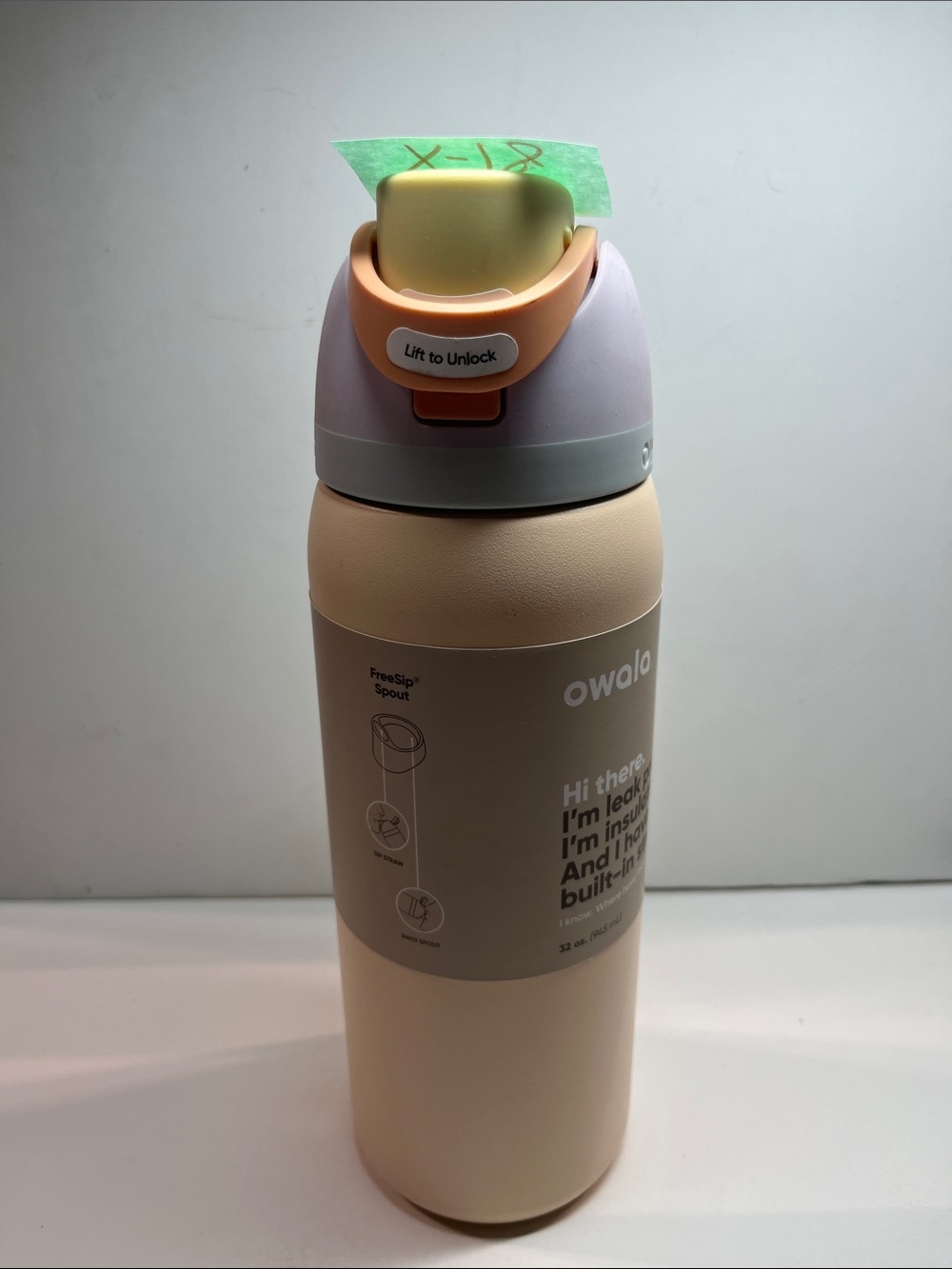 32 oz Owala FreeSip with Straw NEW